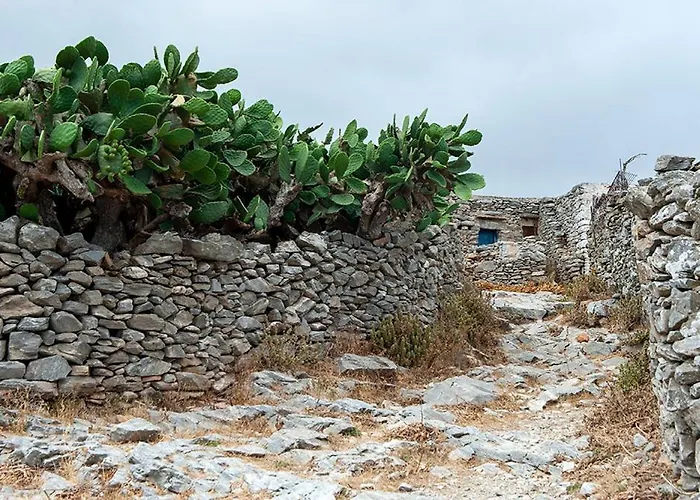 Hotell Pagali Ormos Aigialis