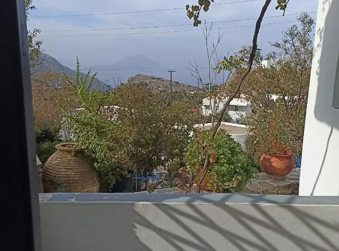 Pagali Ormos Aigialis